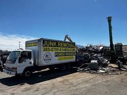 Best Construction Debris Removal  in Danvers, IL